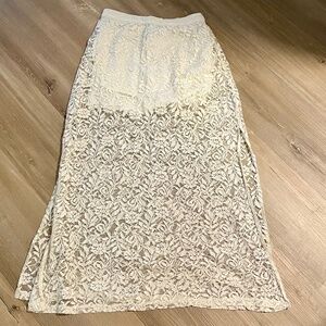 Abercrombie and Fitch High-Waisted Lace Skirt